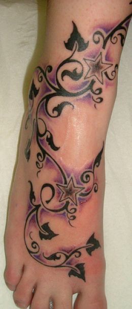 tatouage femme cheville pied fleur