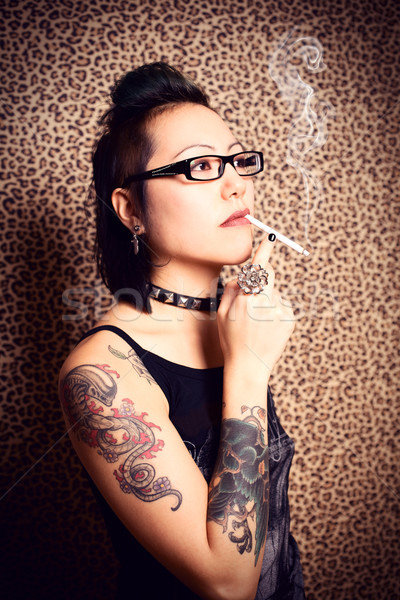 tatouage fille gothique