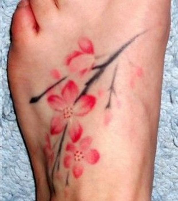 tatouage fleur cerisier