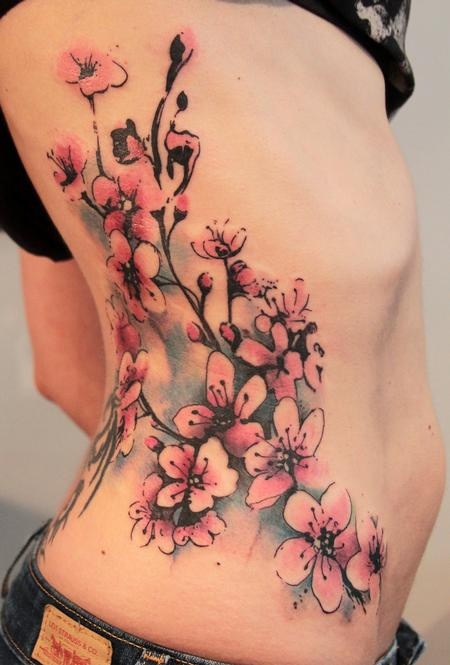 tatouage fleur cerisier japonais