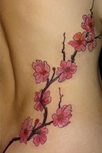 tatouage fleur de cerisier
