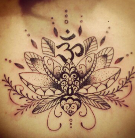 tatouage fleur de lotus