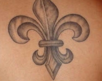 tatouage fleur de lys quebec
