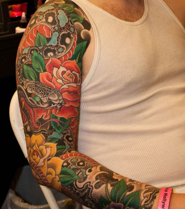 tatouage fleur et animaux