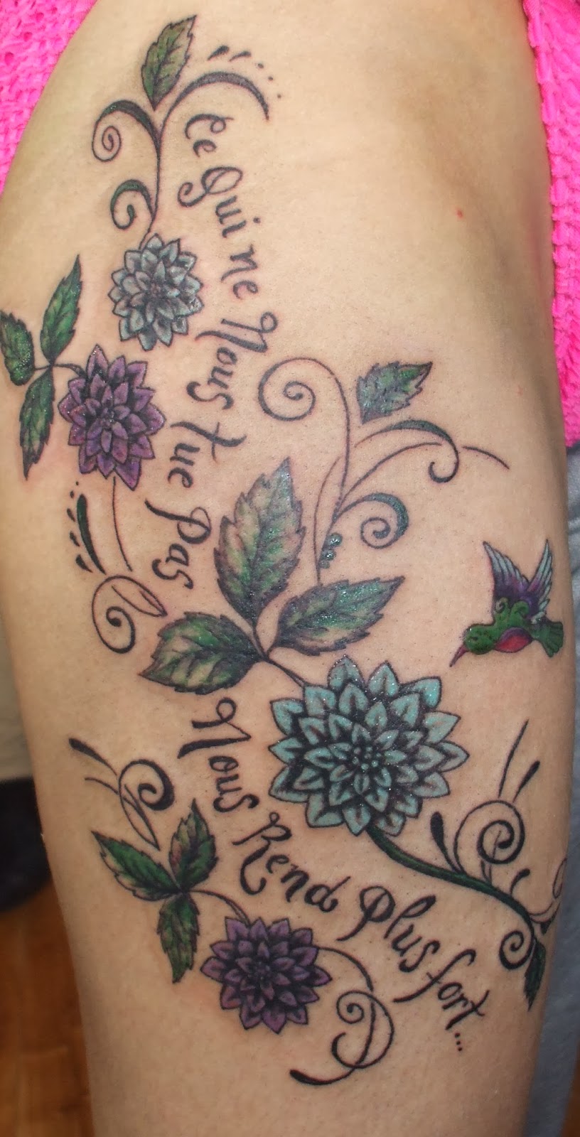 tatouage fleur et animaux