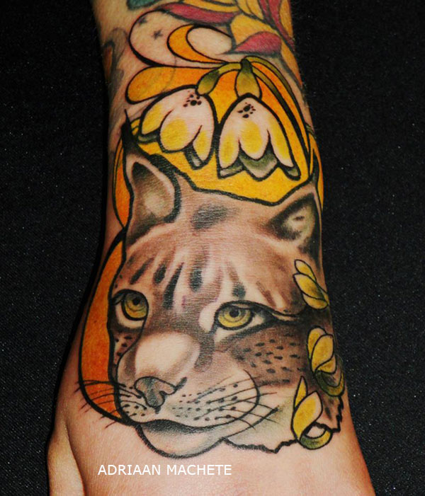 tatouage fleur et animaux