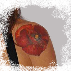 tatouage fleur lio