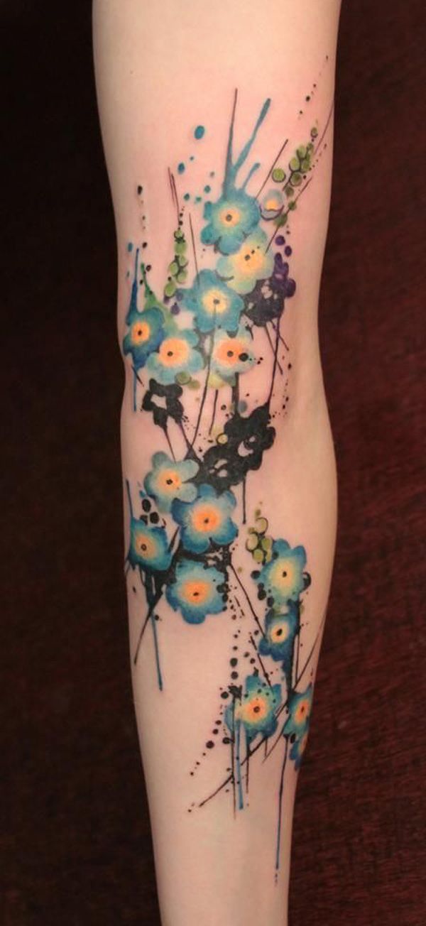 tatouage fleur myosotis