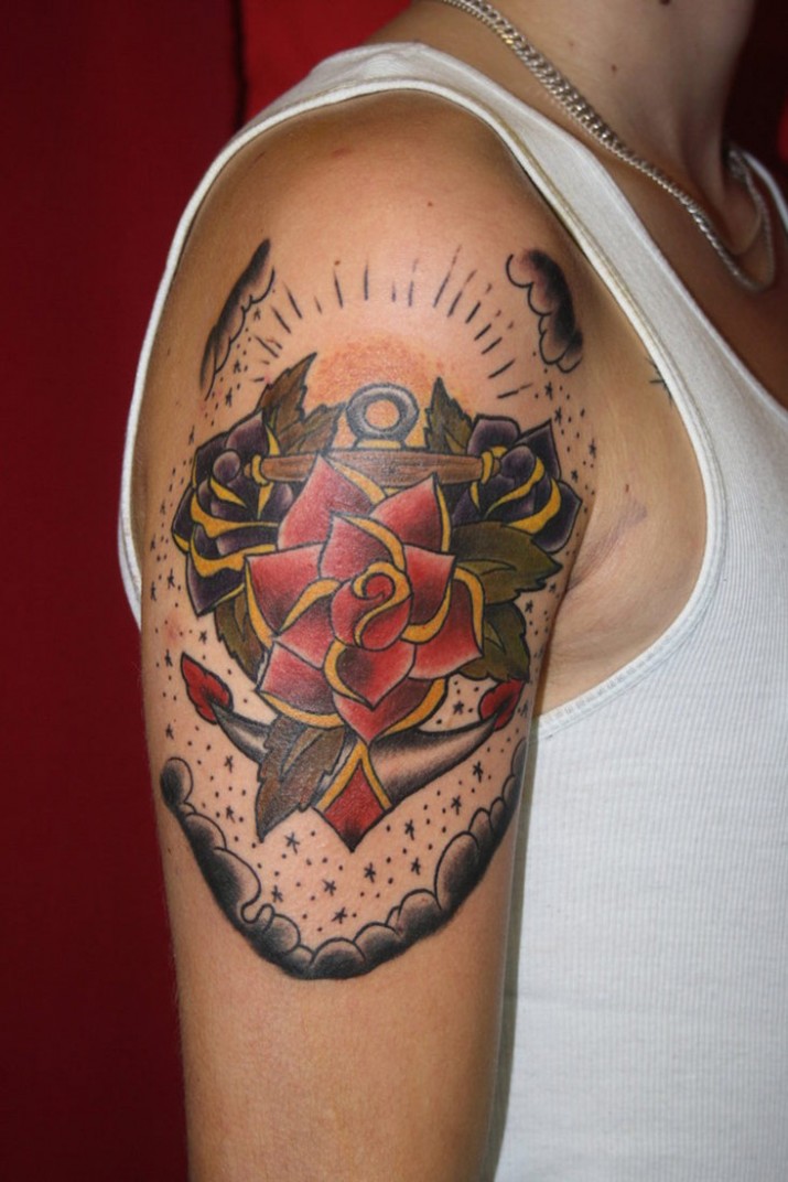 tatouage fleur old school