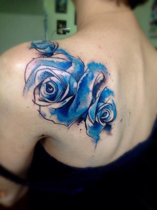 tatouage fleur original