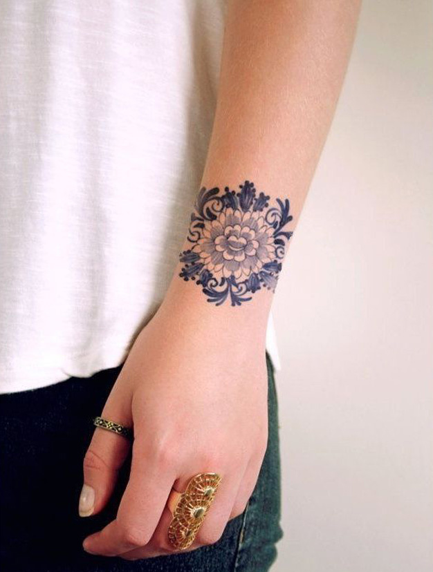 tatouage fleur pinterest