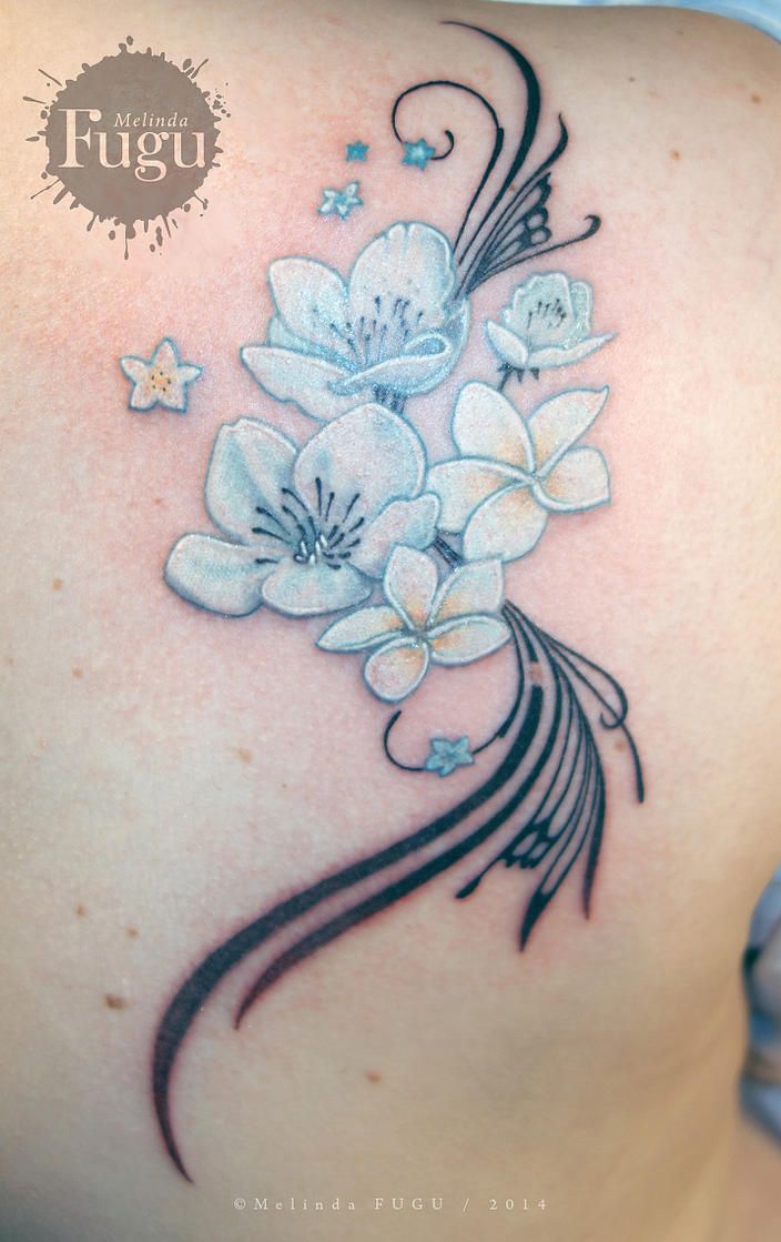 tatouage fleur veronique
