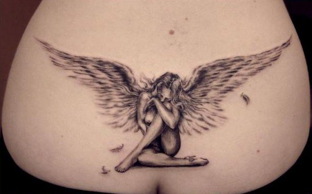 tatouage gothique dos