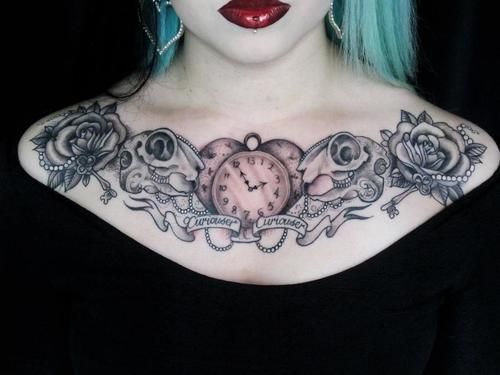 tatouage gothique épaule