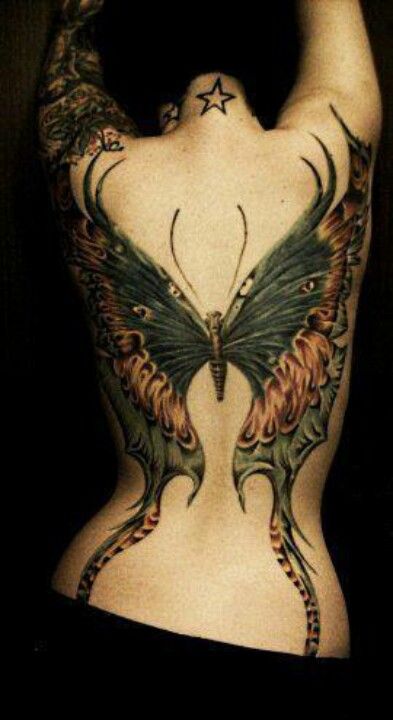 tatouage gothique femme