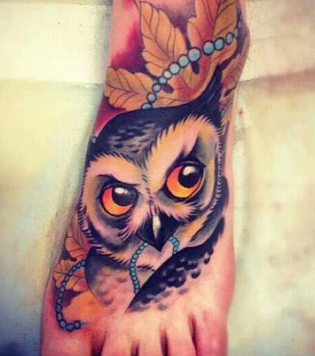 tatouage hibou couleur