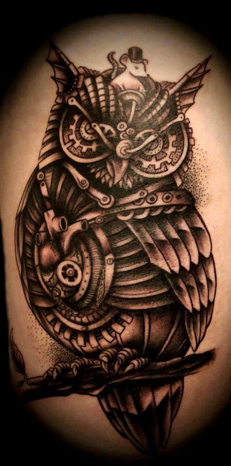 tatouage hibou crane