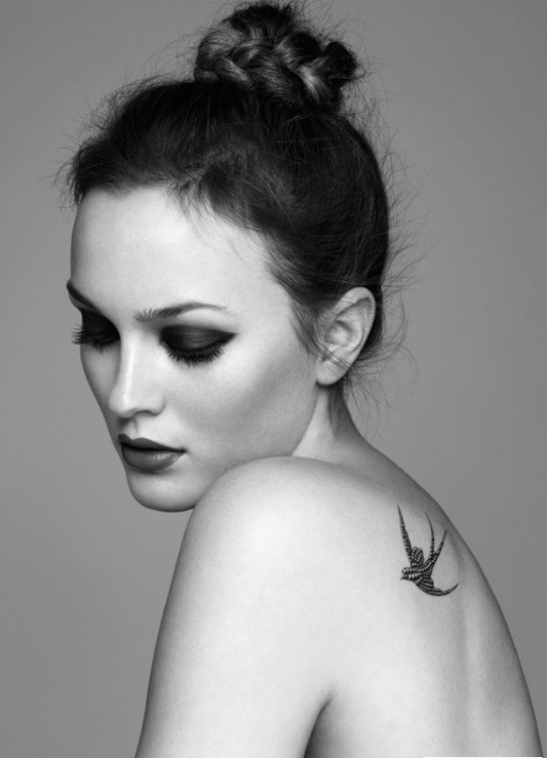 tatouage hirondelle chanel