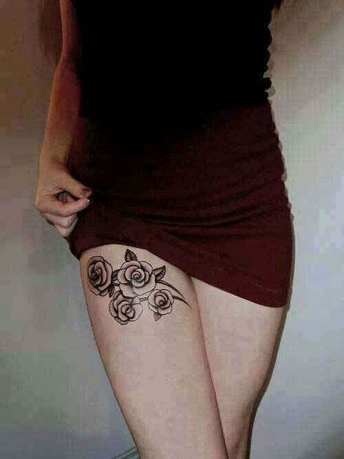 tatouage hirondelle cuisse