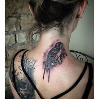tatouage hirondelle instagram