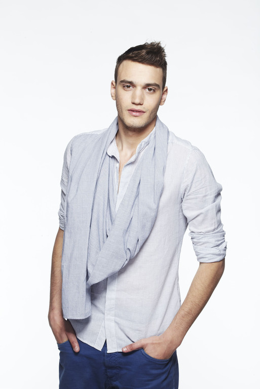 tatouage hirondelle julien secret story