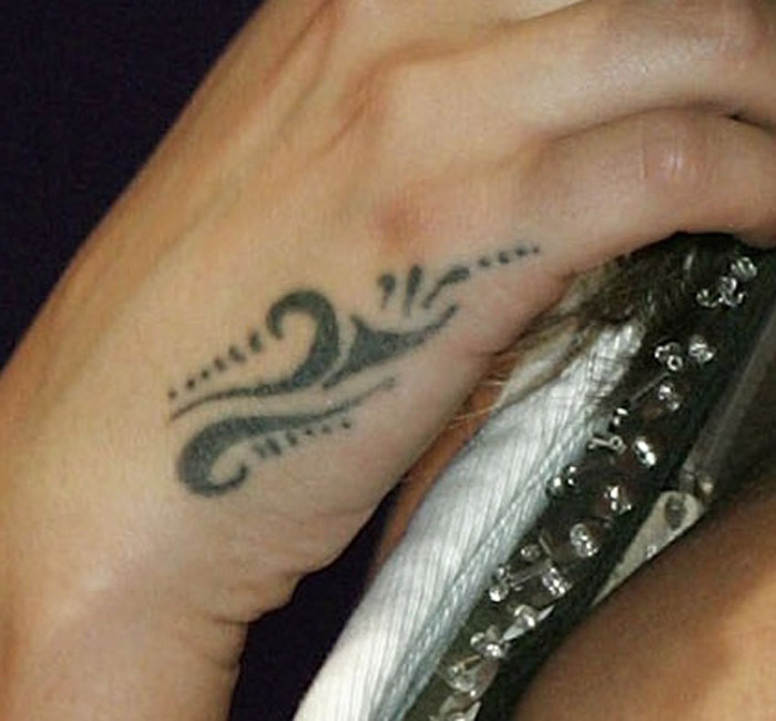 tatouage homme discret