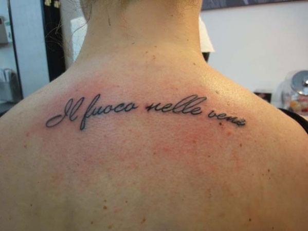 tatouage homme phrase italienne