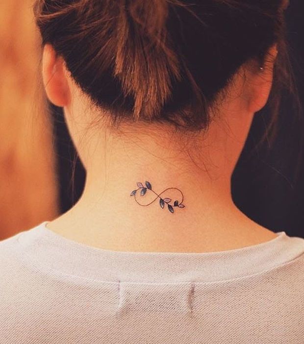 tatouage infini giulia