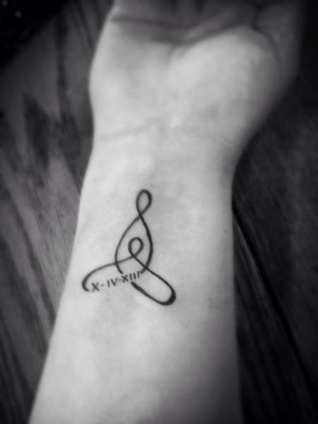 tatouage infini original