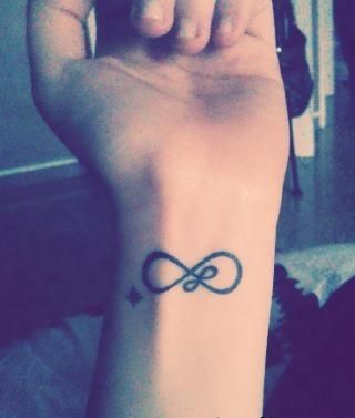 tatouage infini revenge