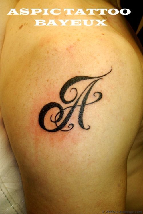 tatouage initiale l et s