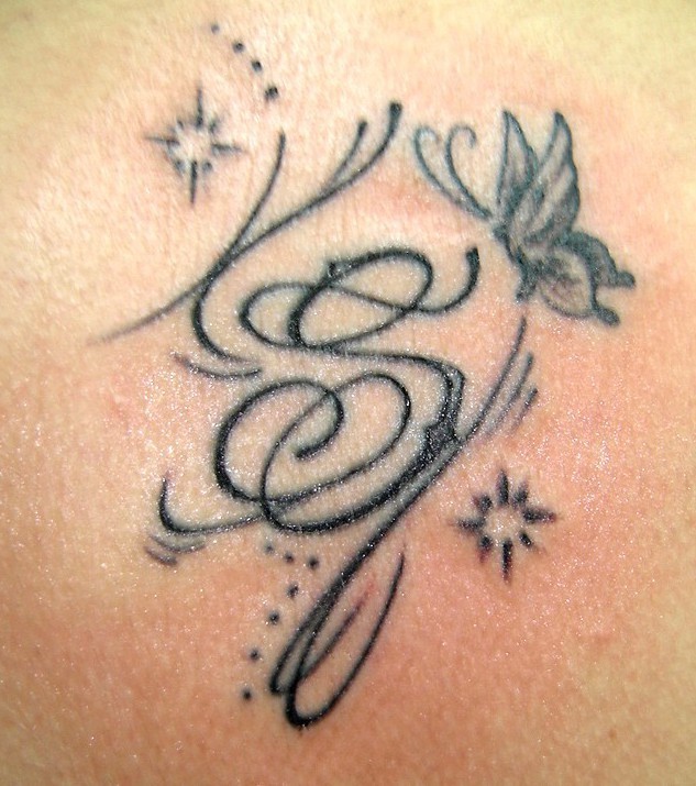 tatouage initiale m et s
