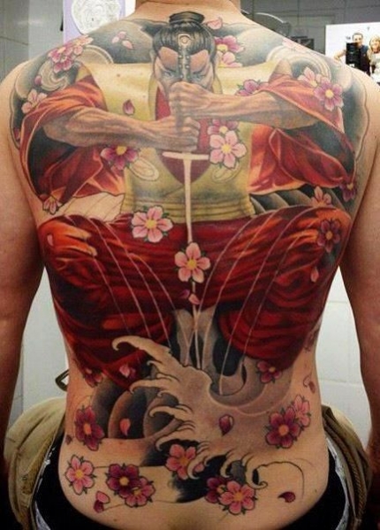 tatouage japonais dans le dos