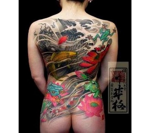 tatouage japonais femme dos