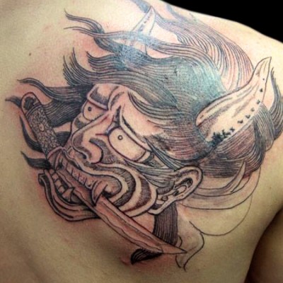 tatouage japonais masque