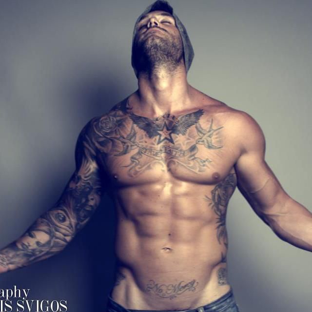 tatouage japonais pectoraux