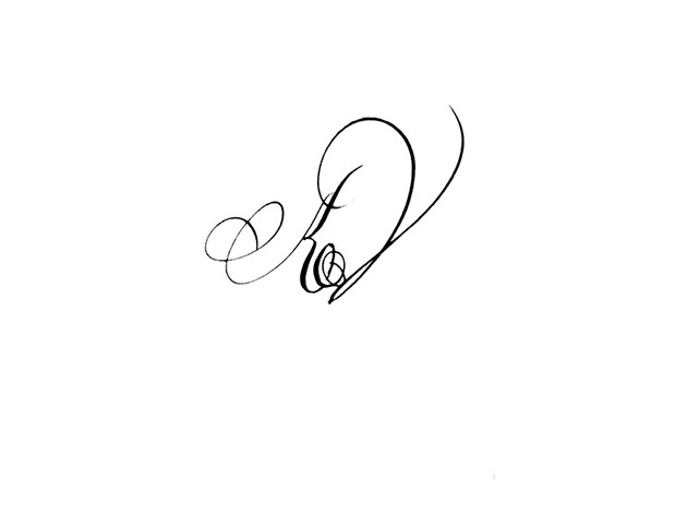 tatouage lettrage initiale