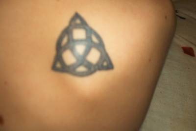tatouage noeud de la trinité