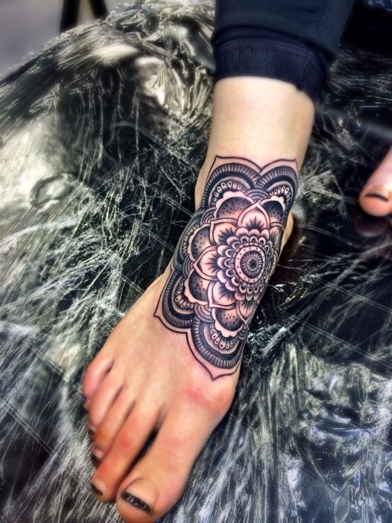 tatouage noeud facebook