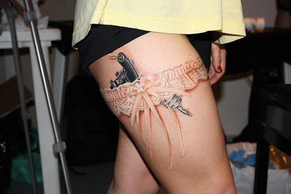 tatouage noeud jarretière
