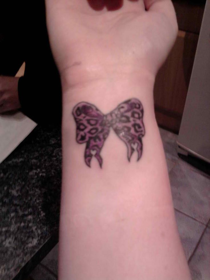 tatouage noeud leopard