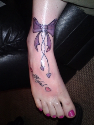 tatouage noeud pied