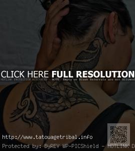 tatouage nuque homme tribal
