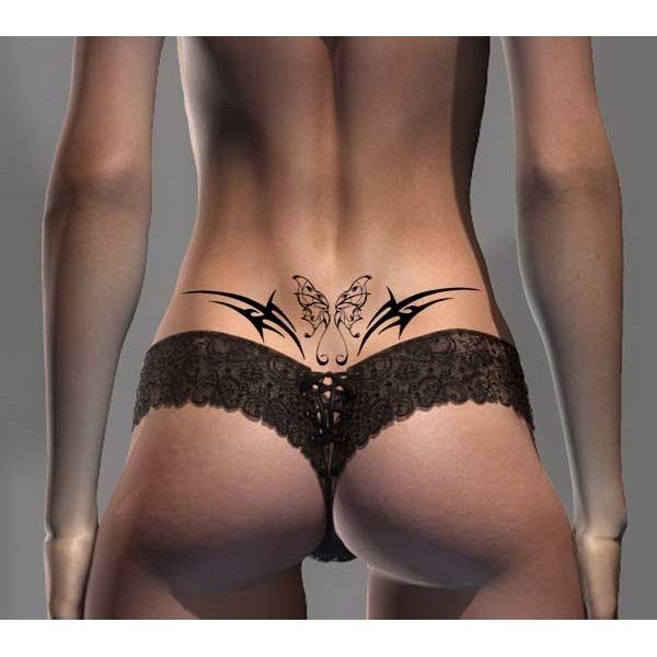 tatouage oiseau bas du dos