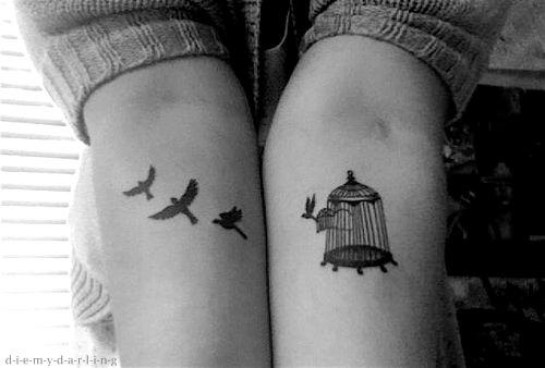 tatouage oiseau en cage