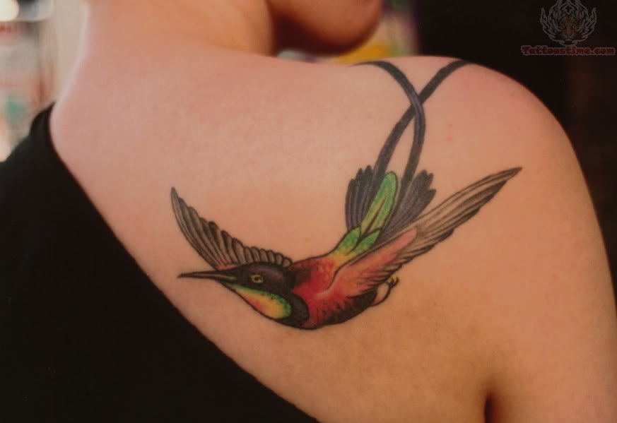 tatouage oiseau original