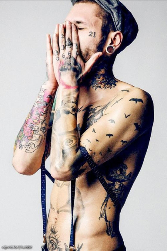 tatouage oiseau pour homme
