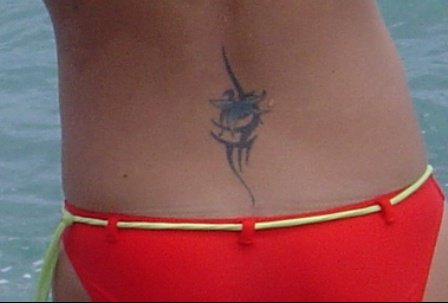tatouage omoplate peridurale