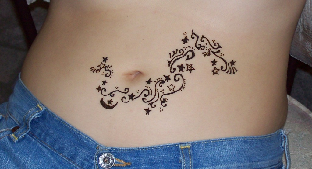 tatouage oriental ventre