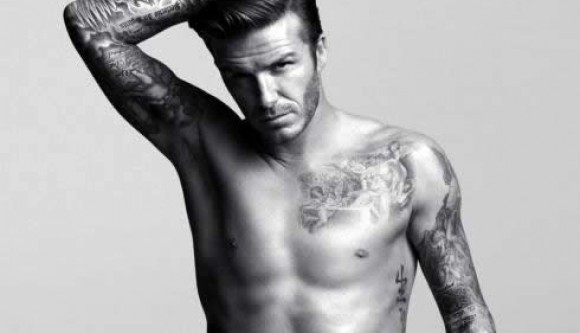 tatouage pectoraux droit